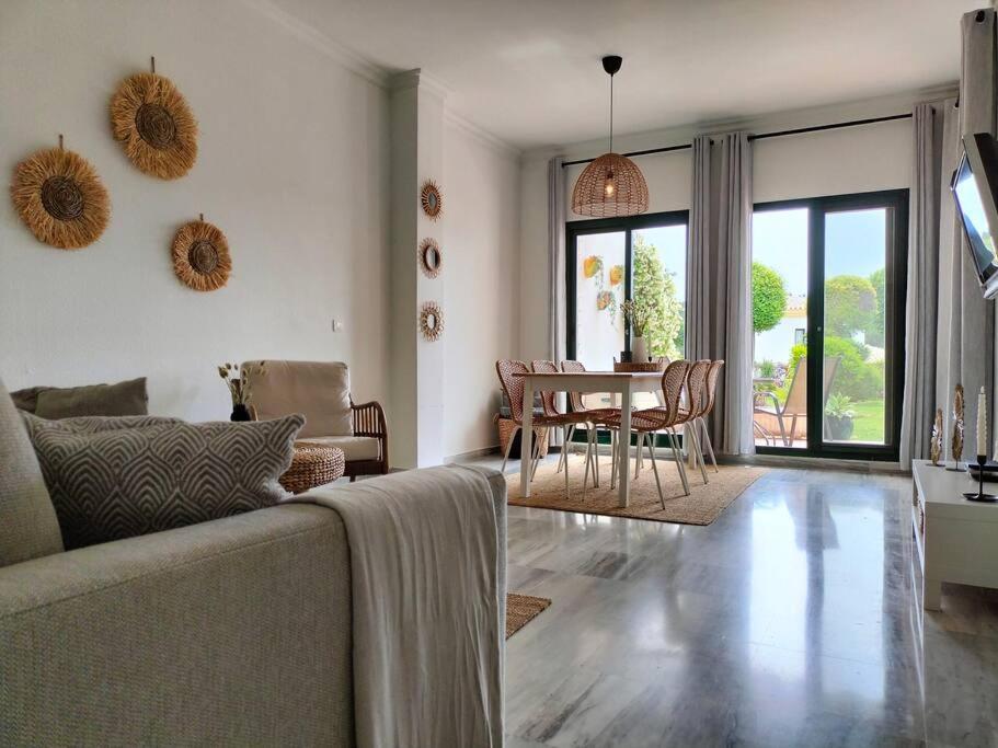 Ruim Appartement, Zonnig Terras, Alhaurin Golf! 阿尔豪林格朗德 外观 照片