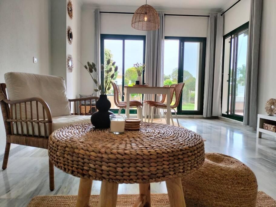 Ruim Appartement, Zonnig Terras, Alhaurin Golf! 阿尔豪林格朗德 外观 照片