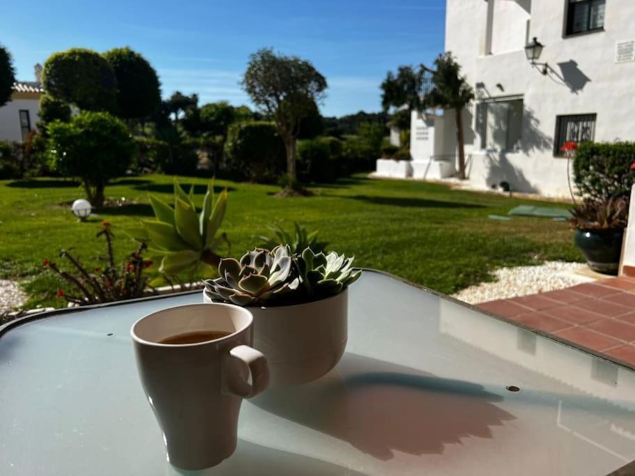 Ruim Appartement, Zonnig Terras, Alhaurin Golf! 阿尔豪林格朗德 外观 照片